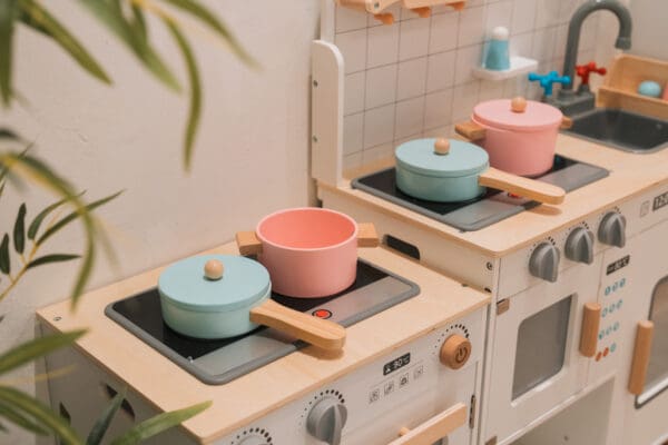 Fluffy BBQ party room 桌球 籃球機 唱K 波波池 兒童 親子 包場 新界 葵芳 推介